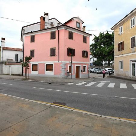 Koper Central King Studio Samo Exterior foto